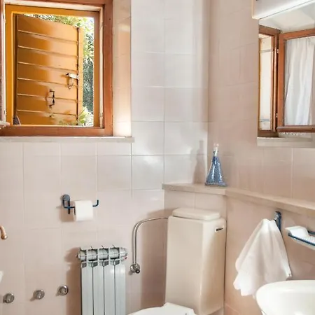 Dvorac “kastil Jela”